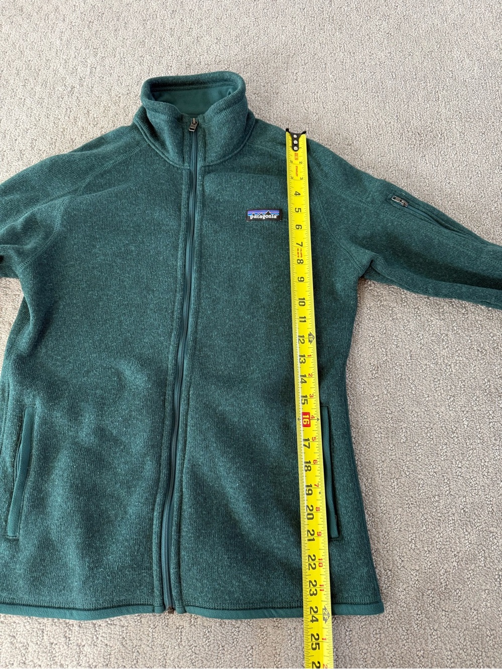 Women’s Patagonia Better Sweater Jacket in Piki Green - Picture 12 of 12